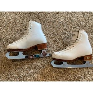 Riedell Silver Star Figure Skates